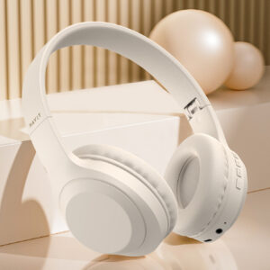 Havit H628BT Foldable Wi-fi Stereo Headphones – Over-Ear Headset for Indoor and Out of doors Use